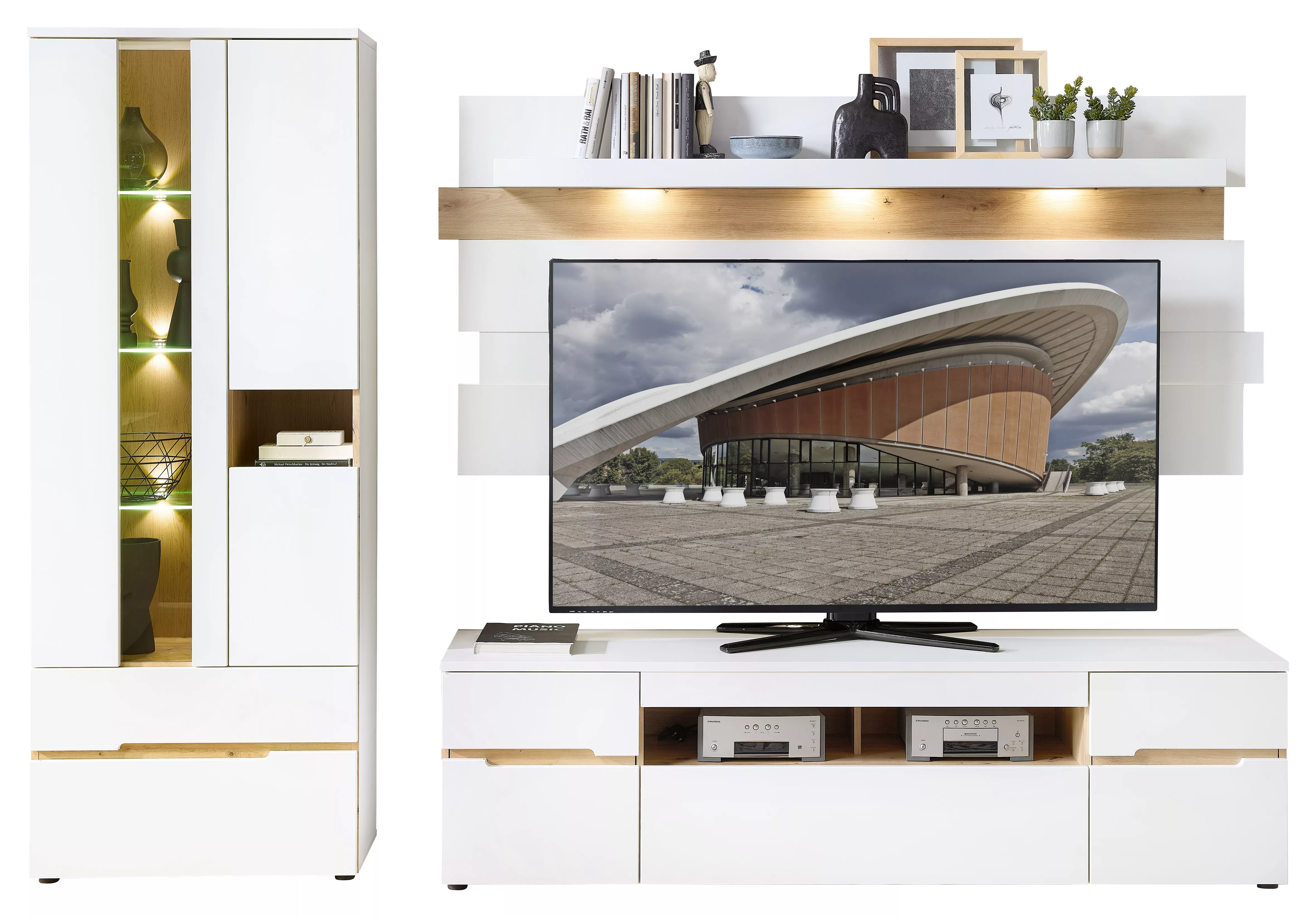 Mur TV MEAGAN